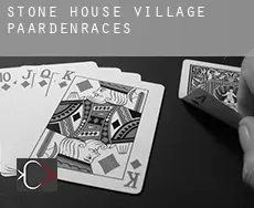 Stone House Village paardenraces